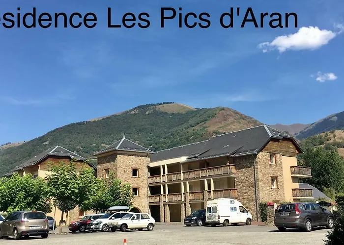 Les Pics D'aran Bagnères-de-Luchon